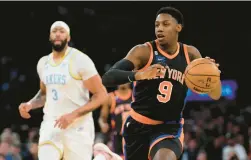  ?? FRANK FRANKLIN II/AP ?? The Knicks’ RJ Barrett looks to pass against the Lakers on Tuesday night in New York.