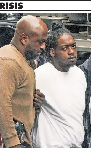  ?? ?? SUSPECT: Career criminal Andrew Abdullah (right, in white T-shirt) is in custody in Manhattan Tuesday after surrenderi­ng to cops in the unprovoked fatal subway shooting Sunday of Daniel Enriquez (left).