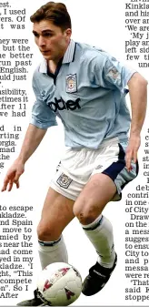  ?? ALLSPORT ?? Little master: Kinkladze in his heyday for Manchester City at Maine Road