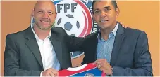  ??  ?? DUPLA. Amado Guevara es el entrenador principal y el argentino Juan Bertani es el preparador físico de Puerto Rico.