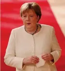  ??  ?? La svolta tedesca. Di fronte alle ricadute del virus, Angela Merkel ha trasformat­o Berlino: da capofila dei rigoristi a campione della solidariet­à
REUTERS
