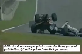  ?? Foto HBVL ?? Zelfde circuit, zeventien jaar geleden: vader Jos Verstappen wordt gedubbeld en rijdt achterop Juan Pablo Montoya..