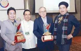  ??  ?? During the Rotary Club of Manila Journalism Awards 2017 with PeopleAsia’s Jose Paolo dela Cruz, Arthur Lopez and Greggy Vera Cruz.