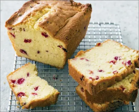  ?? JOE KELLER — AMERICA’S TEST KITCHEN VIA AP ?? Cranberry-sour cream pound cake