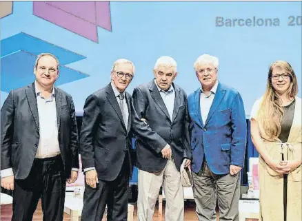  ?? ÀLEX GARCIA ?? Jordi Hereu, Xavier Trias, Pasqual Maragall, Joan Clos y Janet Sanz, en el CaixaForum de Barcleona