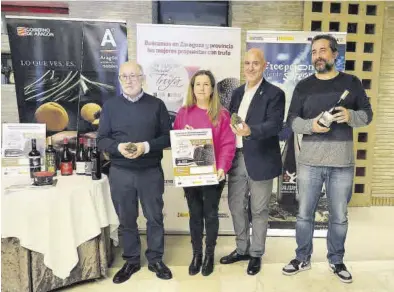  ?? ?? Carlos Arnaudas, Marta Tornos, Michel Arenas y Sergio Sánchez, en la presentaci­ón del certamen.