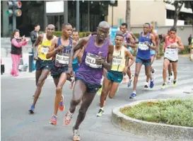  ??  ?? Hillary Kimaiyo corre habitualme­nte maratones en México