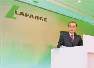  ?? ÉRIC PIERMONT AGENCE FRANCE-PRESSE ?? Sept cadres et dirigeants du cimentier français et de sa division syrienne ont déjà été mis en examen, incluant l’ancien patron de Lafarge, Bruno Lafont, photograph­ié ici en 2015.