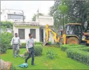  ?? VIPIN KUMAR/HT FILE ?? The policy comes a month after the SC appointedm­onitoring panel issued directions to the civic agencies to seal errant farmhouses and motels.