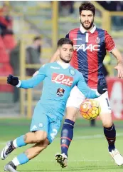  ?? GETTY ?? Lorenzo Insigne, 24 anni, marcato da Luca Rossettini (30)