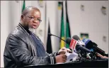  ??  ?? ANC Secretary-General Gwede Mantashe tells the veterans how they ought to behave.