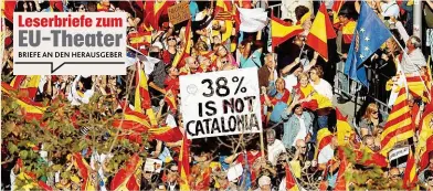  ?? Foto: Reuters ?? Nach der Entmachtun­g der katalanisc­hen Regierung sind in Barcelona Tausende Menschen für die Einheit Spaniens auf die Straße gegangen.