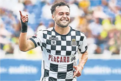  ?? ?? Rendimento de Tiago Morais tem despertado a cobiça de vários clubes europeus