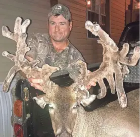  ??  ?? Stan Ethredge of Philadelph­ia said this buck was a 6-point two years ago and watched it grow into a 36-point anomaly. SPECIAL TO THE CLARION-LEDGER