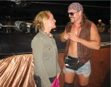  ??  ?? The first time Chris Gray met his wife, Rachel, was when she came to one of his wrestling shows (left). They had been messaging each other online and he was surprised to see her turn up — even more surprised that she saw past his mullet, though she’s a...