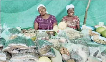  ?? ?? Exhibitors showcasing herbs for various ailments produced in Buhera