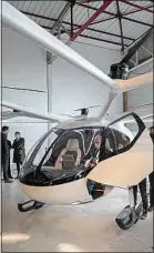  ??  ?? L’engin électrique VoloCity est fabriqué par l’allemand Volocopter.