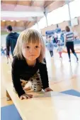  ?? Foto: Andrea Warnecke, dpa ?? Bewegung fördert Kinder in ihrer Ent wicklung.