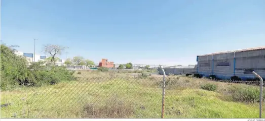  ?? JOSUÉ CORREA ?? Imagen de la parcela donde irá instalada la planta de almacenaje y clasificac­ión del material a reciclar, cedida por la Autoridad Portuaria de Huelva.