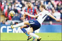  ??  ?? Tottenham Hotspur’s Belgian defender Jan Vertonghen (right), vies with Crystal Palace’s English midfielder Ruben Loftus-Cheek during the English Premier League football match between Tottenham Hotspur and Crystal
Palace at Wembley Stadium in London,...