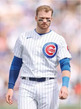  ?? MICHAEL REAVES/GETTY IMAGES ?? Left fielder Ian Happ injured his left hamstring in a spring game Thursday.