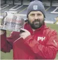  ??  ?? 0 Paul Hartley: Manager of the Month for February.