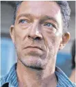  ?? FOTO: DPA ?? Antoine (Vincent Cassel) strapazier­t die Familie vor allem durch seine Unbeherrsc­htheit.