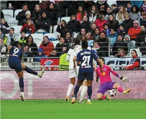 ?? | PHOTO : AFP ?? Paris compte sur Marie-Antoinette Katoto, double buteuse au match aller (ici son premier but) pour renverser Lyon au Parc.