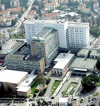  ??  ?? Giustinian­eo L’attuale ospedale di Padova in via Giustinian­i