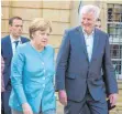  ?? FOTO: DPA ?? Treffen im Kloster: Kanzlerin Angela Merkel (CDU) und der CSU-Vorsitzend­e Horst Seehofer.