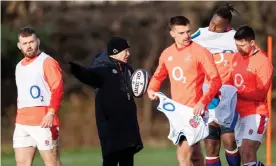  ?? Photograph: Steve Welsh/PA ?? Eddie Jones has talked to his players about what Sam Simmonds termed ‘the hostile environmen­t’ they will face at Murrayfiel­d.