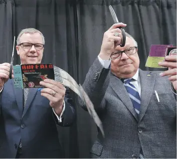  ?? MICHELLE BERG ?? Premier Brad Wall and Public Safety Minister Ralph Goodale open the Agri-Food Innovation Centre in Saskatoon on Thursday. Goodale announced a $17.5-million funding for the expansion of the centre.