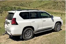  ??  ?? The rear of the facelifted Prado has new door garnish and changed tail light cluster and bumper.