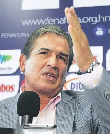  ?? FOTO: JUAN SALGADO ?? pinto no quiso dar detalles del acuerdo con costly; “quiero preguntas de fútbol, de tácticas, del adversario y todo eso”.