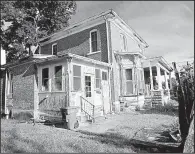  ?? NWA Democrat-Gazette/DAVID GOTTSCHALK ?? The historic Stone-Hilton House at 306 E. Lafayette St. in Fayettevil­le’s Washington-Willow Historic District has fallen into disrepair after years of neglect.