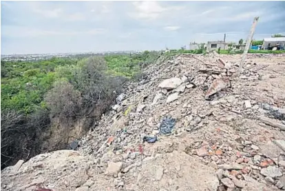  ?? (PEDRO CASTILLO) ?? Basural tóxico. Los gases que emanan del basural son contaminan­tes, según Ambiente.