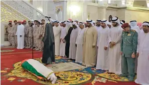  ?? Wam ?? Funeral prayers for UAE martyr Sergeant Ali Khalifa Al Mesmari being performed at the Sheikh Zayed Mosque in Fujairah on Monday. —