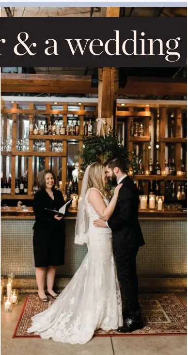  ?? RICHELLE HUNTER ?? Lauren Miller, 28, and her husband, Sebastian, 29, opted to get married in a restaurant because good food was important to them, and a Distillery District spot won them over.