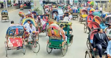 Too many rickshaws, too few passengers - PressReader