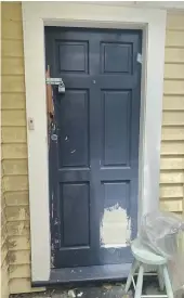  ?? RACHEL THOMAS/THE POST ?? Barry Young has patched his front door with an external lock after he says police broke it down during his arrest.