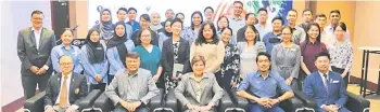  ?? ?? Dr Chan (from left, seated), Tan, Chin, Ahmad Faezal and Dr Alston participat­e in a group photo session during the recent press conference.