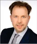  ??  ?? Christian Solmecke ist Anwalt für IT- und Urheberrec­htsfragen (Kanzlei Wilde Beuger Solmecke, www.wbs-law.de).