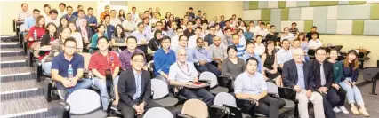  ??  ?? Group photo of students, staff and industry representa­tives during the event.