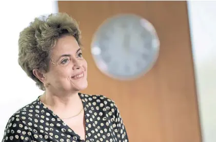  ?? AP ?? Preparativ­os.
Todo indica que Dilma Rousseff dará un discurso al momento de correrse de la presidenci­a.