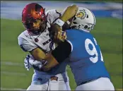  ?? JOSE CARLOS FAJARDO — STAFF PHOTOGRAPH­ER ?? San Jose State defensive lineman Cade Hall (92) tackles UNLV quarterbac­k Max Gilliam in San Jose on Saturday.