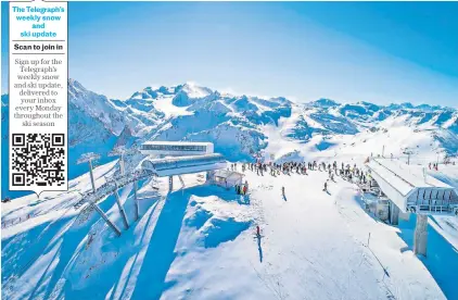  ?? ?? g On top of the world: skiers at Courchevel 1850, the highest base in the resort
jg Stay at the spacious Chalet Rikiki