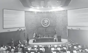  ?? ROSARIO BAREÑO ?? La votación en la sesión del Congreso de Jalisco.