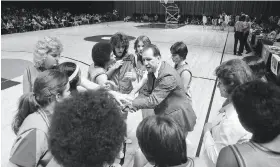  ?? John Storey / The Chronicle 1979 ?? A new Bay Area WNBA team could fill the void left by the San Francisco Pioneers, who played from 1979 to 1981 in the defunct Women’s Basketball League.