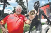  ?? ?? Arthur Beetson's son Brad Beetson with the Artie Legacy Medal. Picture: Lyndon Mechielsen