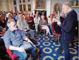  ?? RIDE HAMILTON, TENNESSEE WILLIAMS/NEW ORLEANS LITERARY FESTIVAL ?? Robert Olen Butler teaches a master class on writing at the Tennessee Williams/New Orleans Literary Festival in 2017.